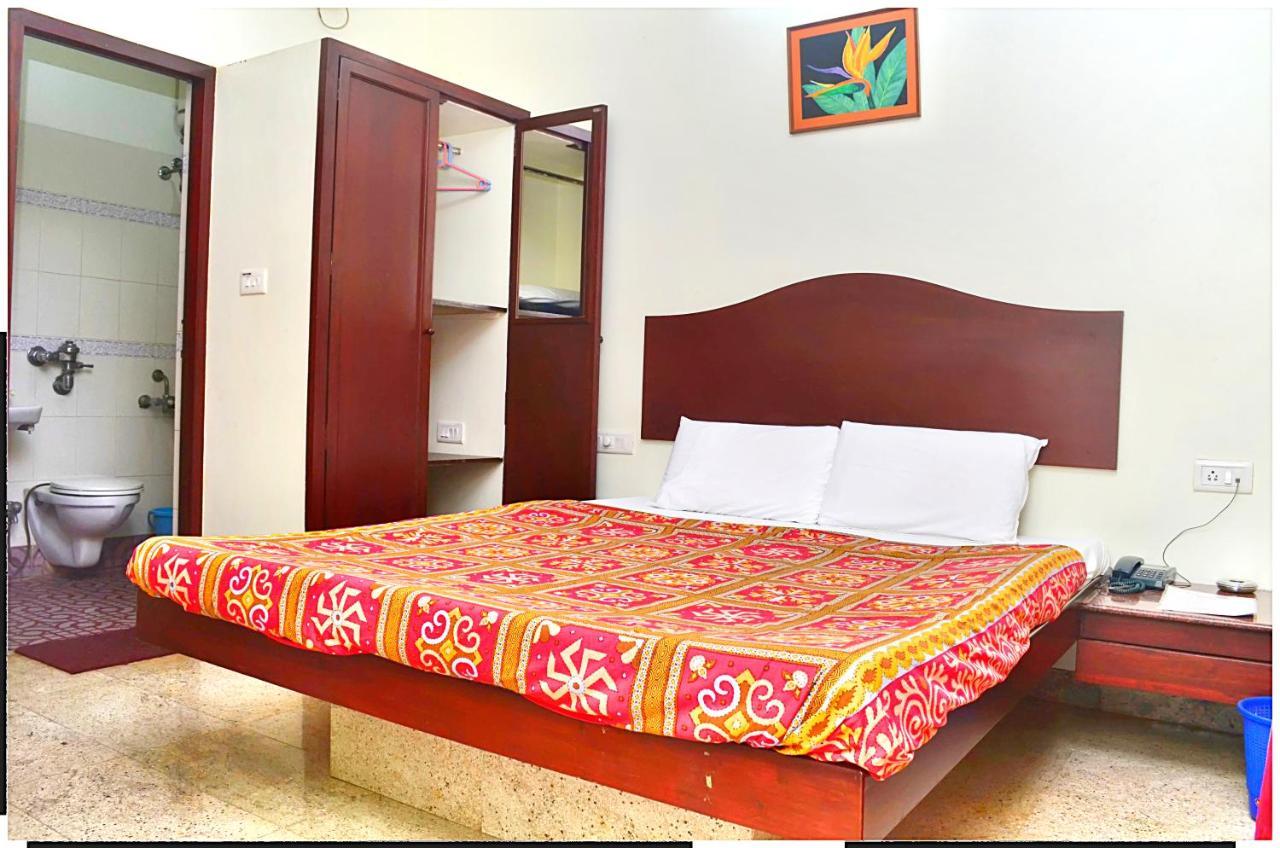 Pondicherry Executive Inn Kültér fotó